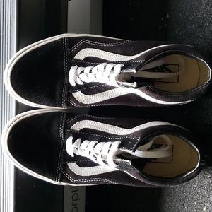 Black and white vans